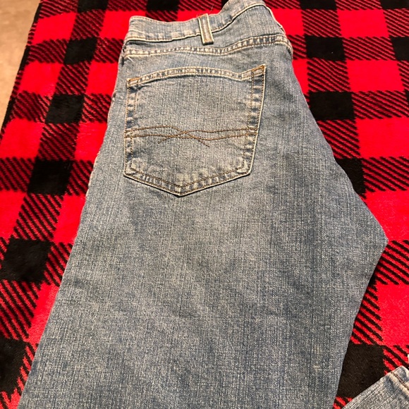 Signature Levi Strauss Blue Denim Jeans - Picture 2 of 5